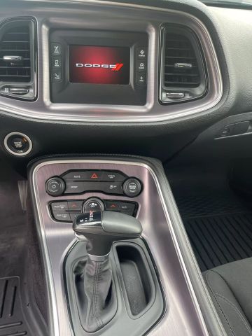 2017 Dodge Challenger - Image 19