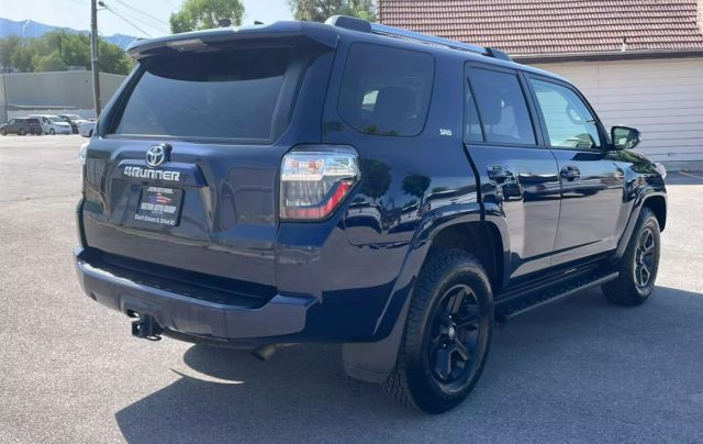 2022 Toyota 4runner - Image 6