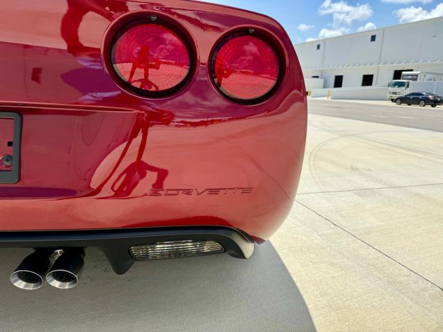 2006 Chevrolet Corvette - Image 22