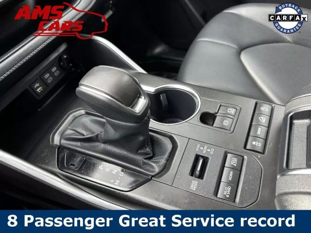 2022 Toyota Highlander - Image 40
