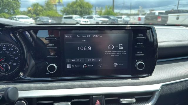 2022 Kia K5 - Image 35