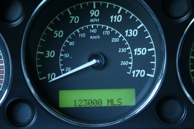 2006 Jaguar Xj - Image 27