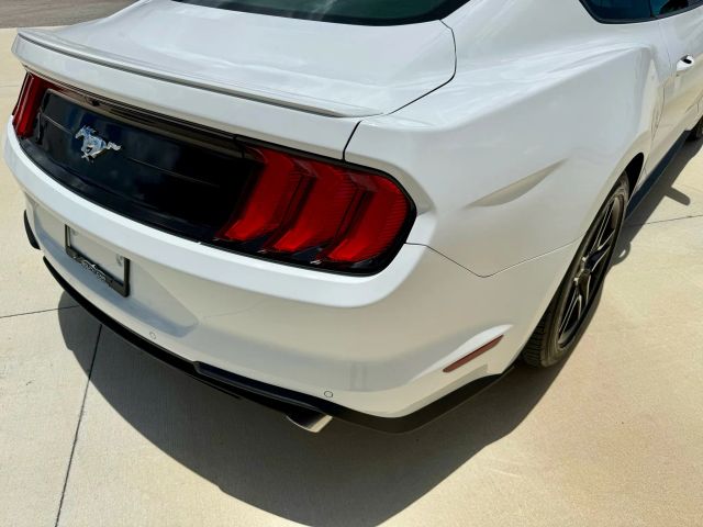2022 Ford Mustang - Image 62
