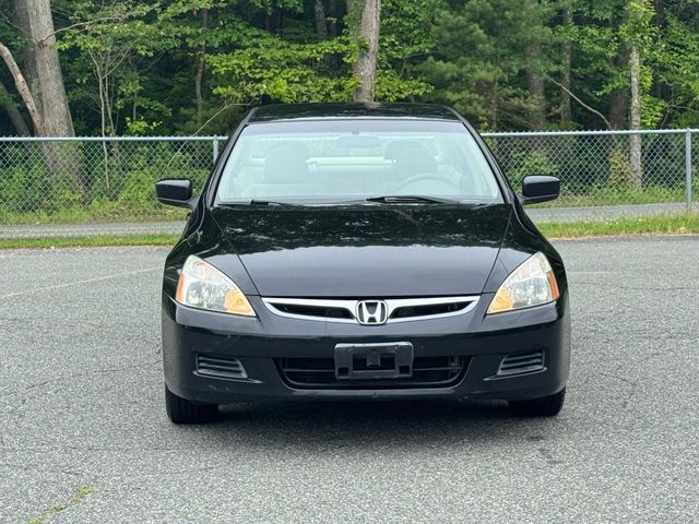 2007 Honda Accord Se Sedan 4d - Image 2