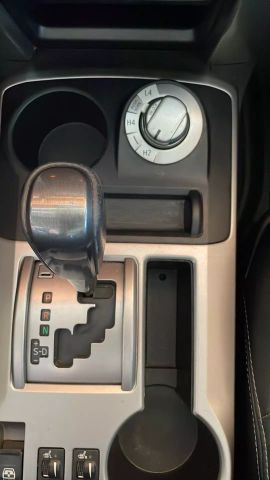 2018 Toyota 4runner - Image 30