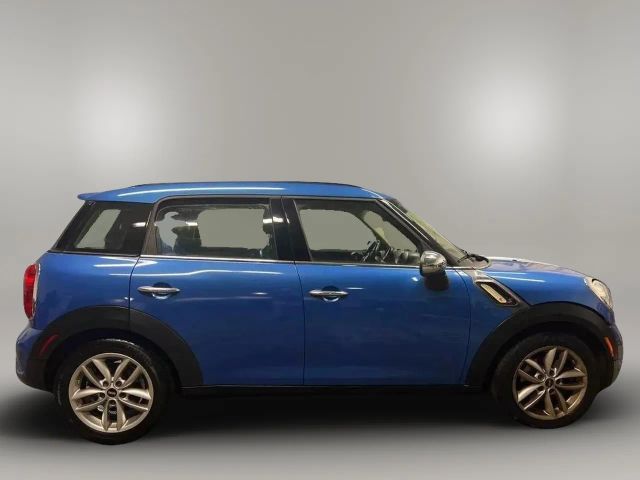 2012 MINI Countryman Countryman S's photo