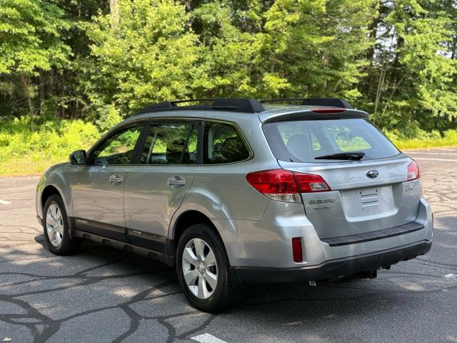 2012 Subaru Outback 2.5i Wagon 4d - Image 6