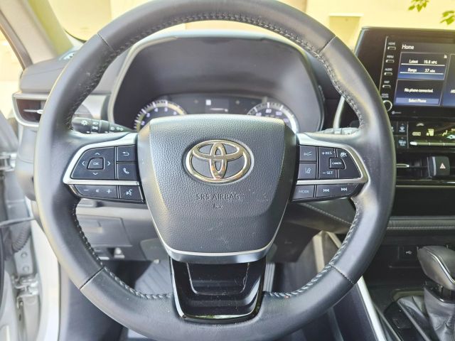 2020 Toyota Highlander - Image 20