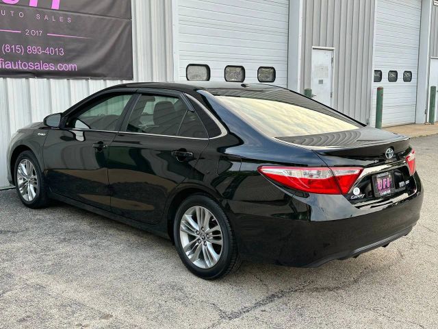 2015 Toyota Camry - Image 13