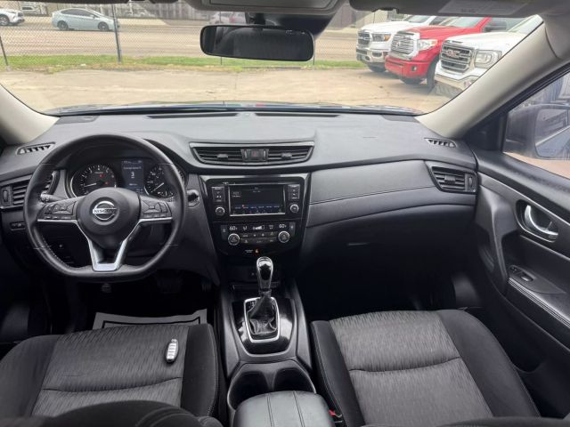 2019 Nissan Rogue - Image 13