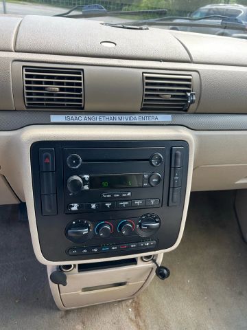 2005 Ford Freestar Passenger - Image 16