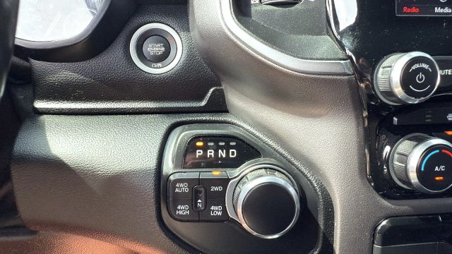 2019 Ram 1500 Crew Cab - Image 37