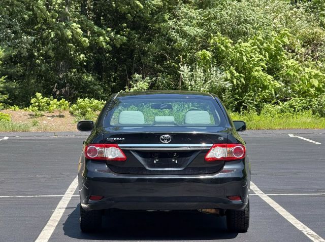 2013 Toyota Corolla L Sedan 4d - Image 7