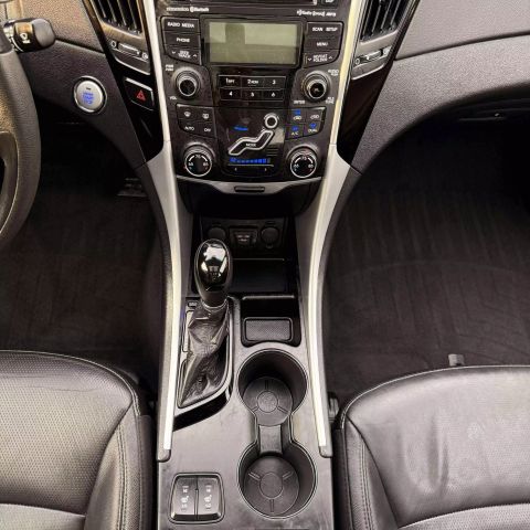 2012 Hyundai Sonata Limited Sedan 4d - Image 22