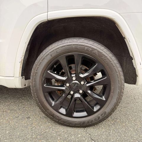 2018 Jeep Grand Cherokee Altitude Sport Utility 4d - Image 33