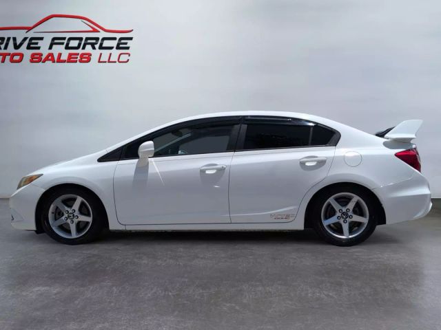 2012 Honda Civic - Image 2