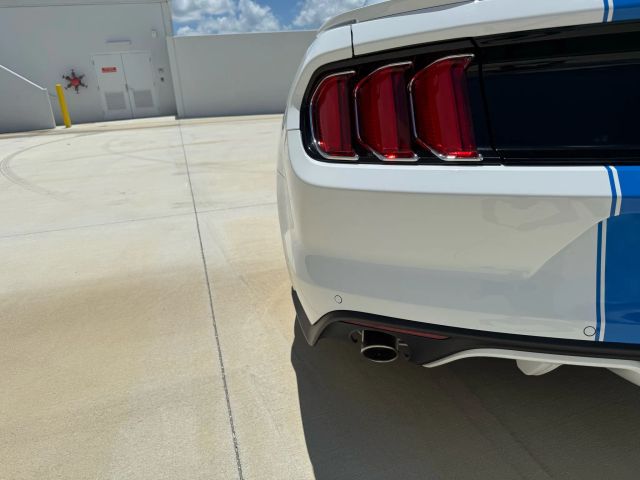 2015 Ford Mustang - Image 23