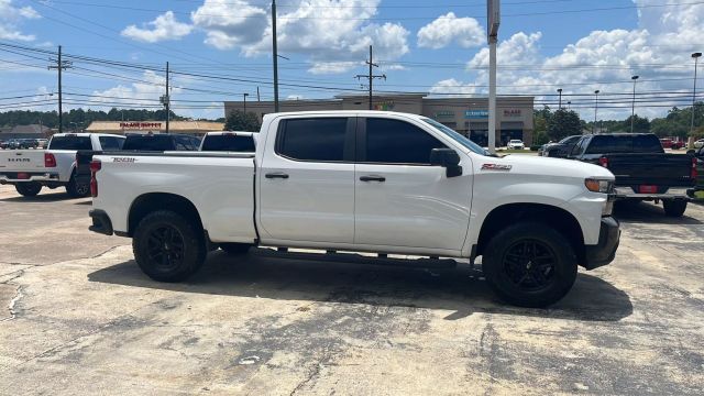2020 Chevrolet Silverado 1500 Crew Cab - Image 12