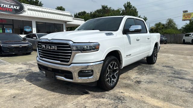 2025 Ram 1500 Crew Cab - Image 6