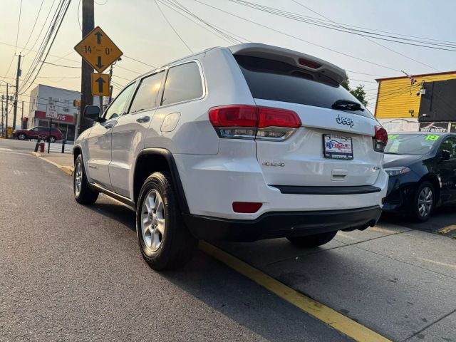 2015 JEEP GRAND CHEROKEE SUV V6, FLEX FUEL, 3.6 LITER LAREDO SPORT UTILITY 4D