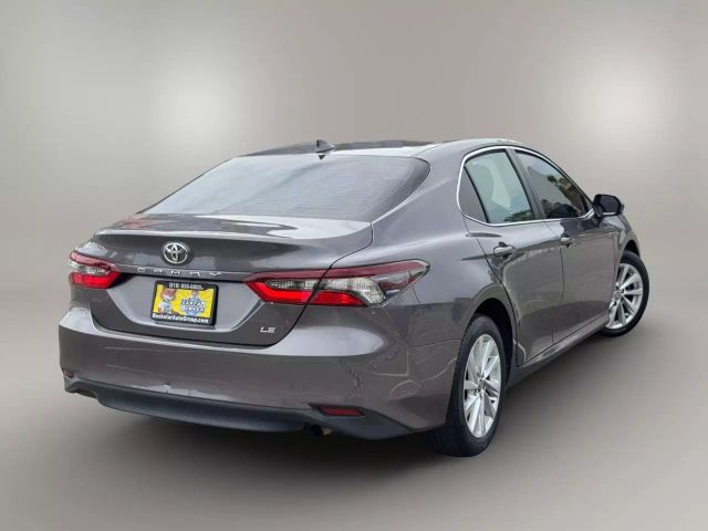 2023 Toyota Camry - Image 4