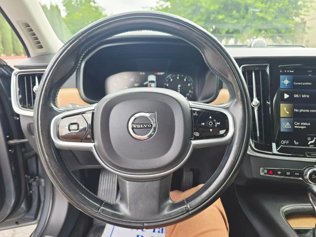 2017 Volvo S90 - Image 18