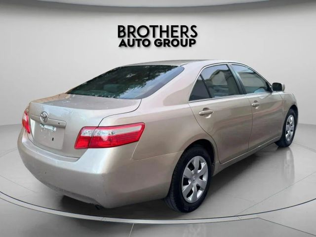 2008 Toyota Camry - Image 9