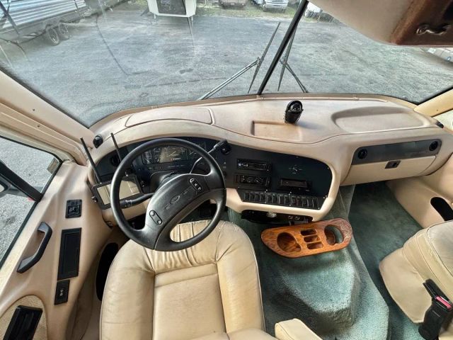 1997 Newmar Kountry - Image 16