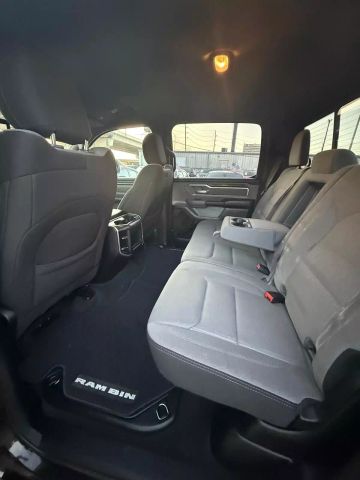 2021 Ram 1500 Crew Cab - Image 17