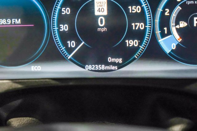 2017 Jaguar F-pace S Sport Utility 4d - Image 18
