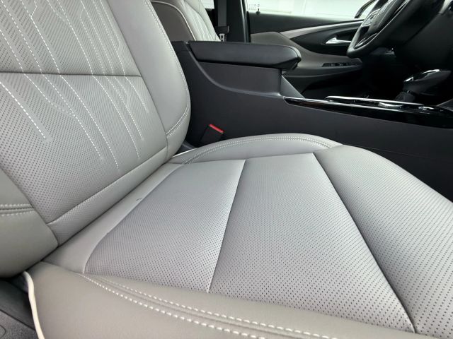 2025 Buick Envista - Image 105