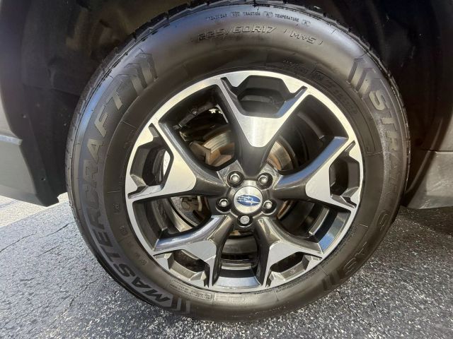 2018 Subaru Crosstrek - Image 29