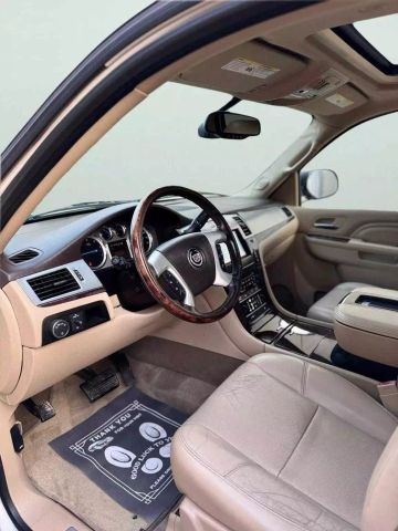 2013 Cadillac Escalade Esv - Image 13