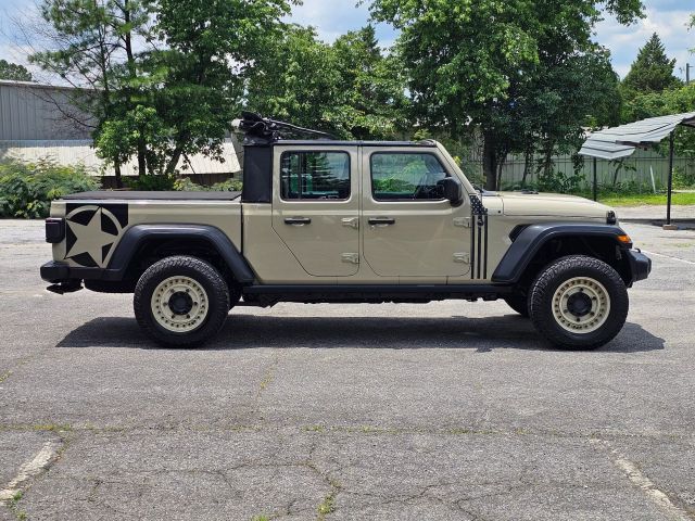 2020 Jeep Gladiator - Image 4