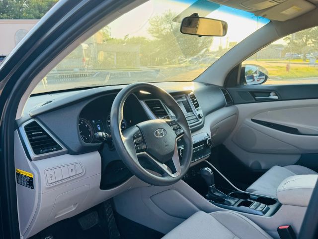 2016 Hyundai Tucson - Image 13