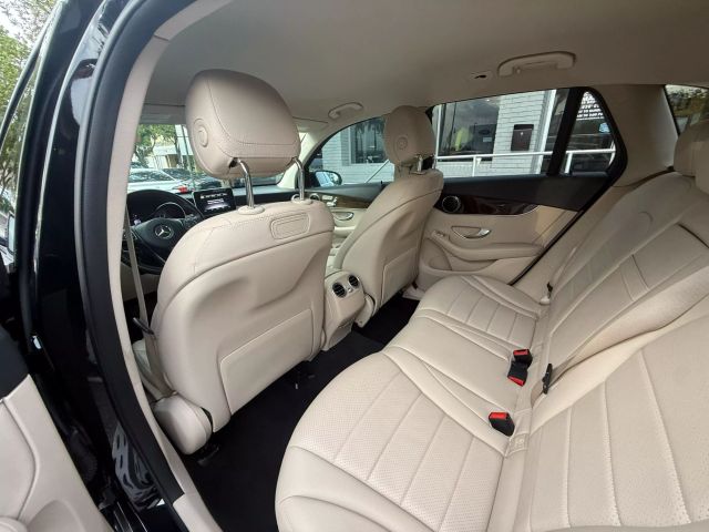 2019 Mercedes-benz Glc - Image 13