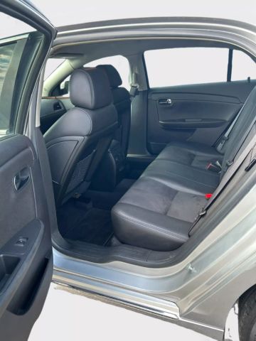 2009 Chevrolet Malibu - Image 10