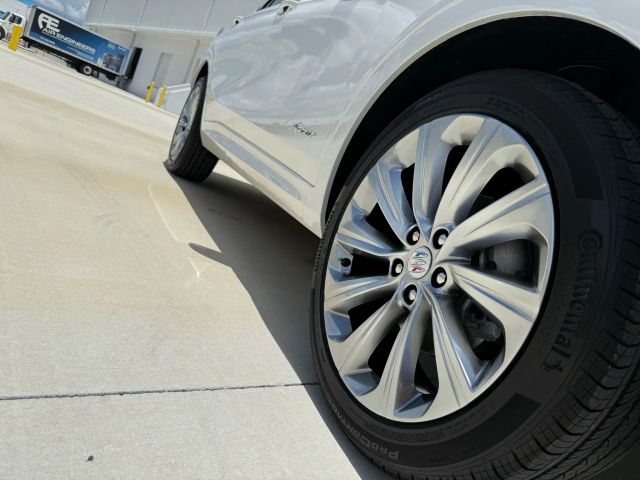 2025 Buick Envista - Image 5