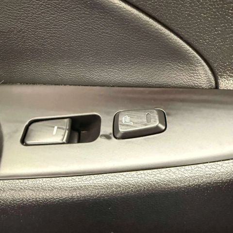 2012 Hyundai Sonata Limited Sedan 4d - Image 29