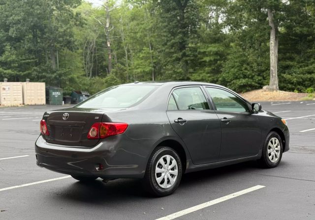 2009 Toyota Corolla S Sedan 4d - Image 7
