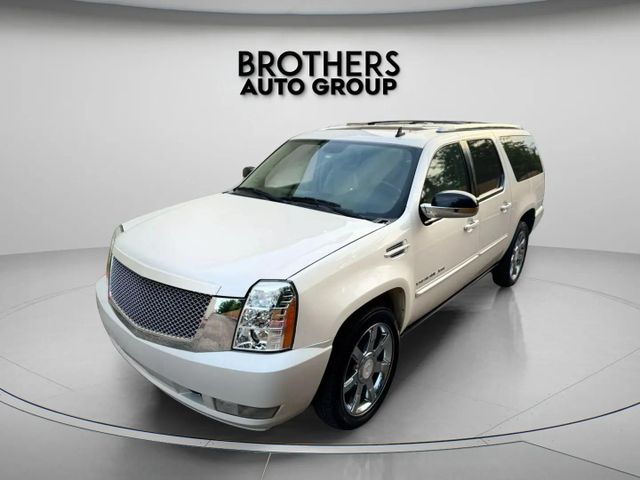 2013 Cadillac Escalade Esv - Image 4