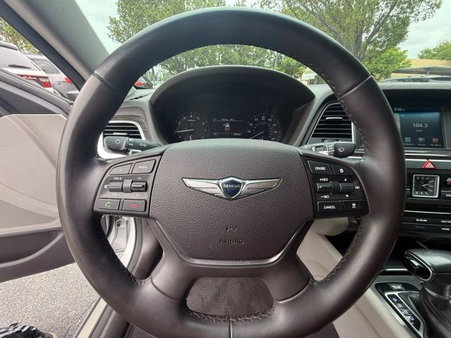 2018 Genesis G80 - Image 16
