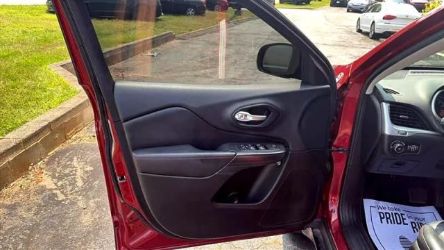 2015 Jeep Cherokee - Image 9