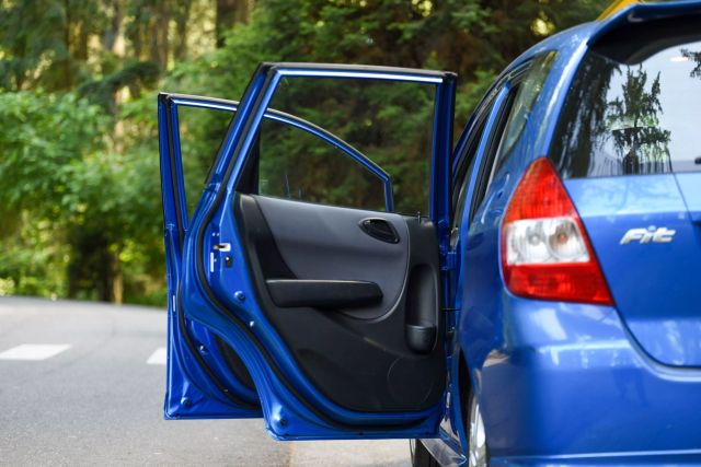 2008 Honda Fit - Image 21