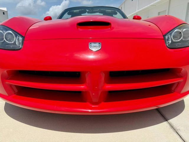 2004 Dodge Viper - Image 47