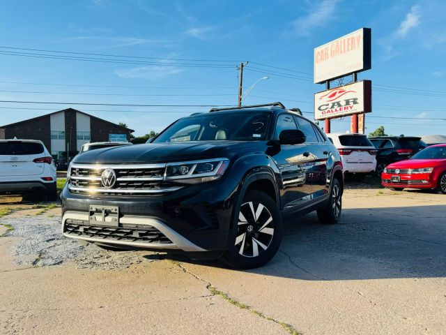 2021 Volkswagen Atlas Cross Sport - Image 1