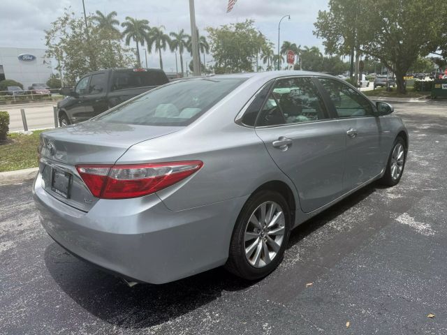 2016 Toyota Camry - Image 4