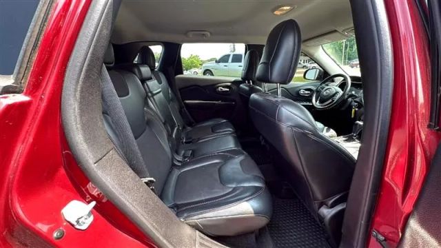 2015 Jeep Cherokee - Image 18