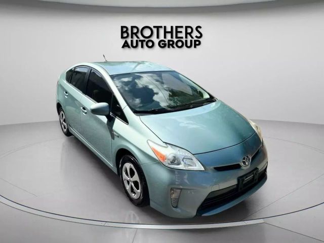 2013 Toyota Prius - Image 1