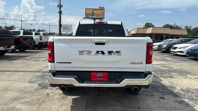 2025 Ram 1500 Crew Cab - Image 22